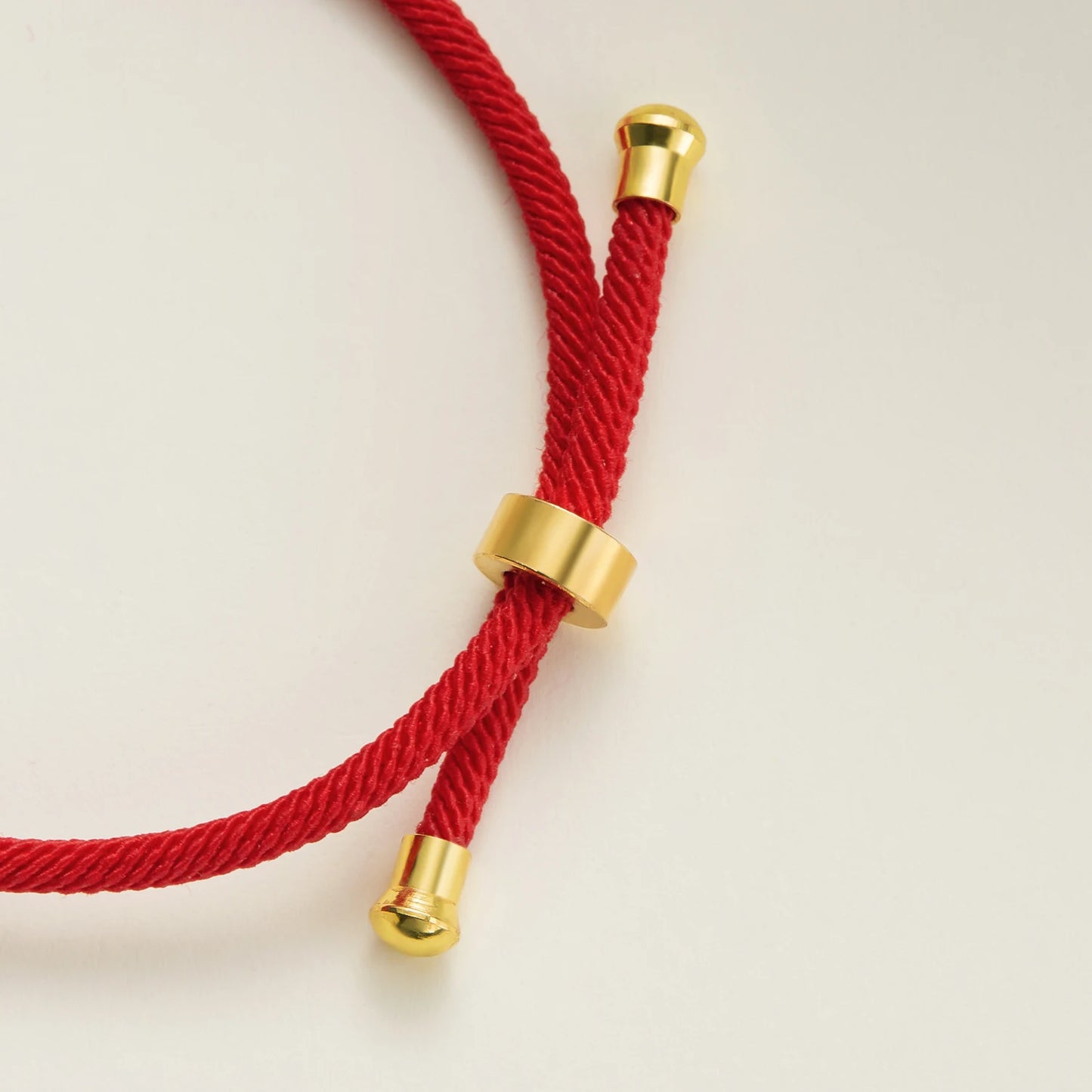 Gold Tone Stainless Steel Heart A to Z Bracelet for Women, Adjustable Red Rope Bracelet, Charm Jewelry Gift