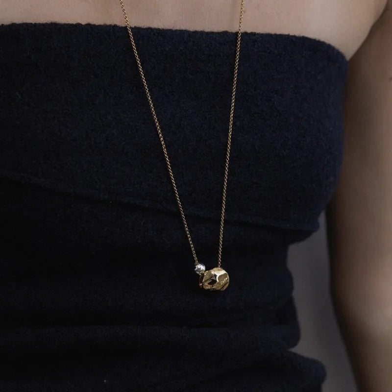Beautiful Women's Beaded Necklace with Fashionable Multilayer Chain