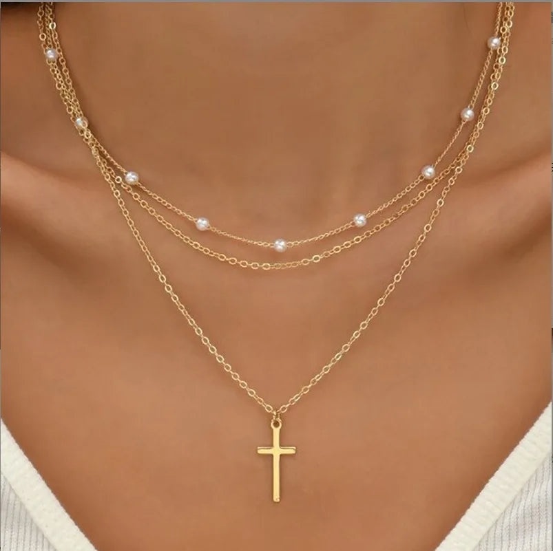 Women's Pearl Necklace Set, 3 Pieces, 14K Gold, Love Heart Shape, Waterproof, Hypoallergenic, Clavicle Chain